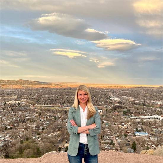 Rep. Pettersen on Skyline Drive